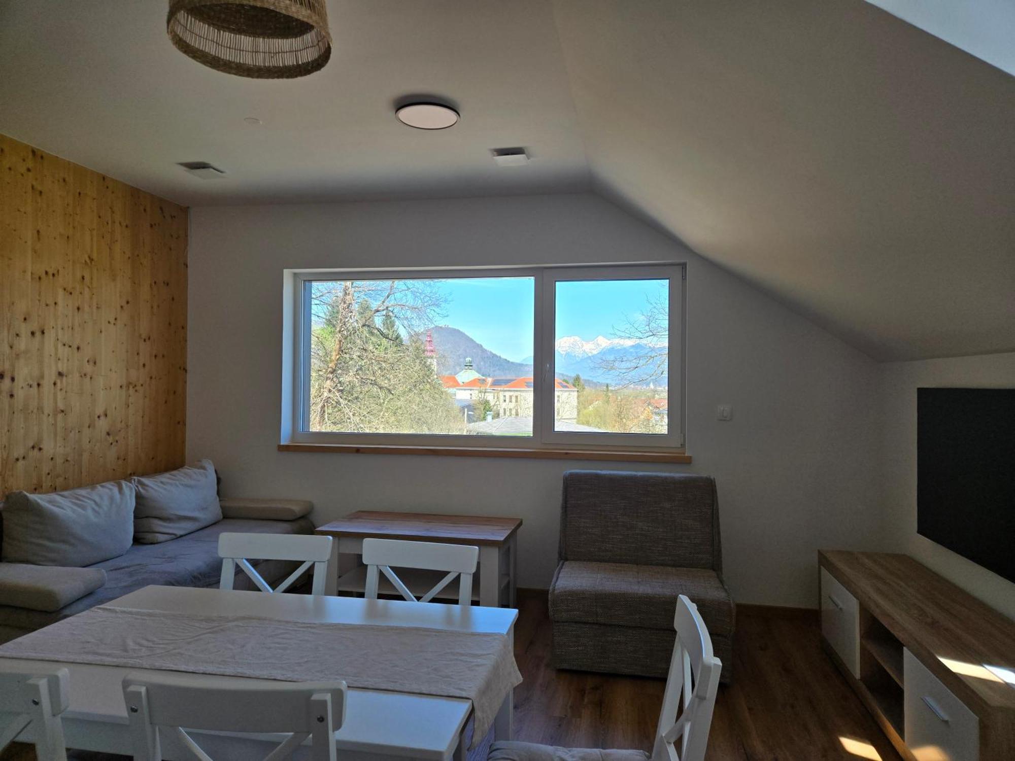 Apartma Agregat *